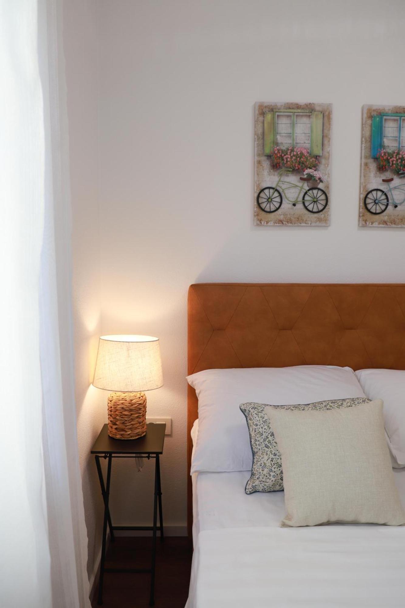 Holiday Apartments Ivano & Leo - Private Parking زادار المظهر الخارجي الصورة