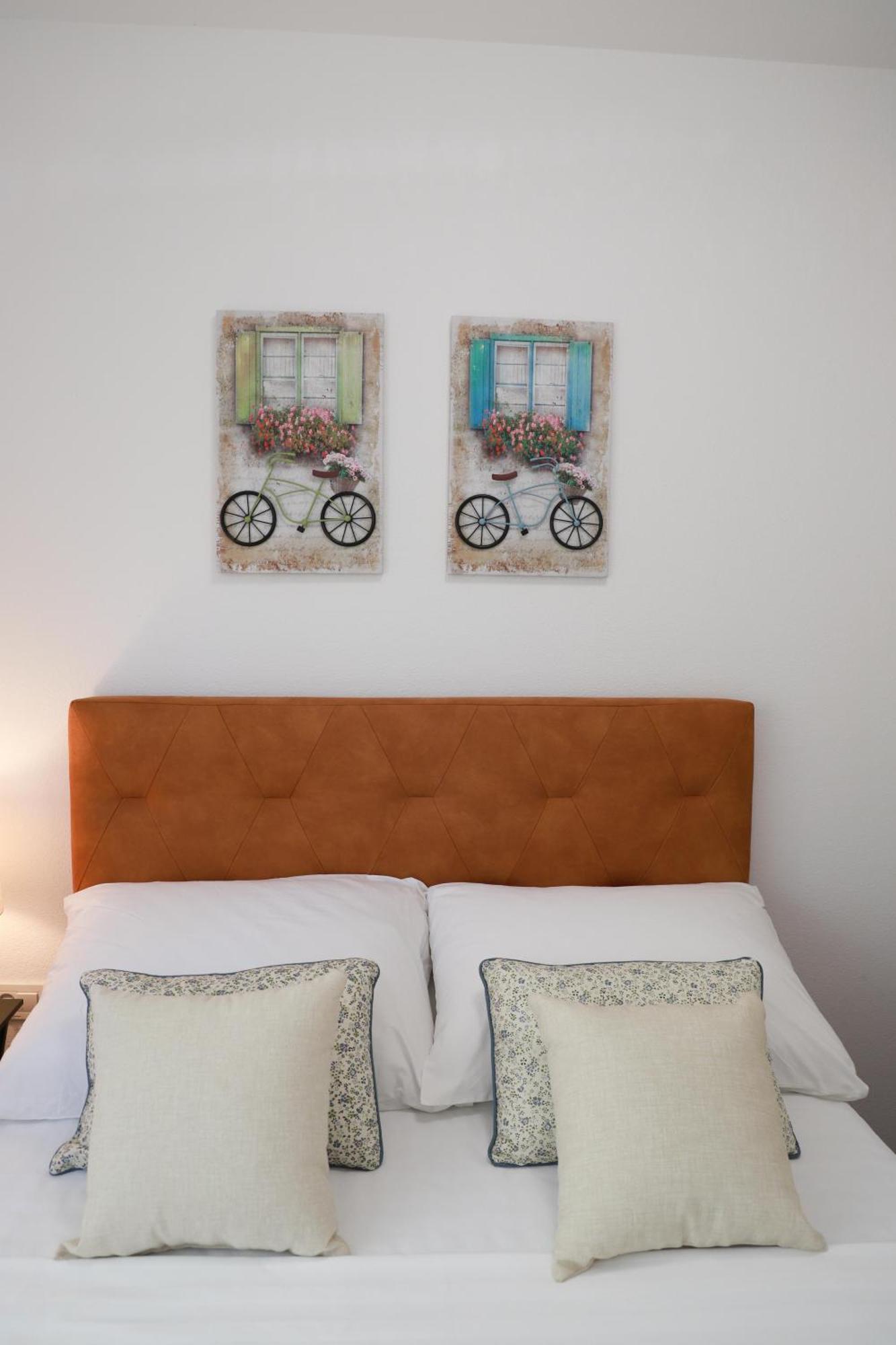 Holiday Apartments Ivano & Leo - Private Parking زادار المظهر الخارجي الصورة